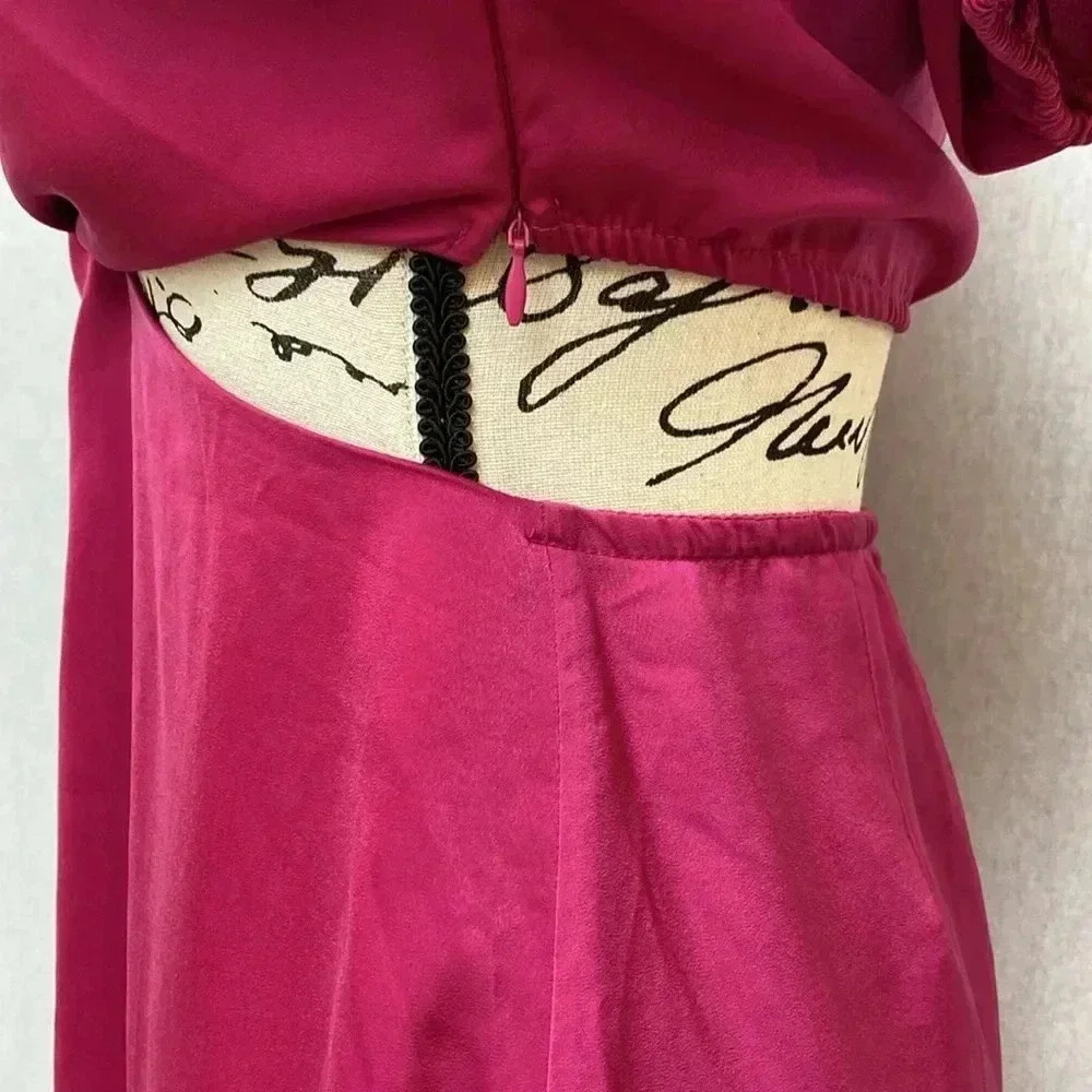 Miss Lola Fuchsia Cutout Mini Dress Plunge V Neck Long Sleeve NWT Size Small - Picture 8 of 14